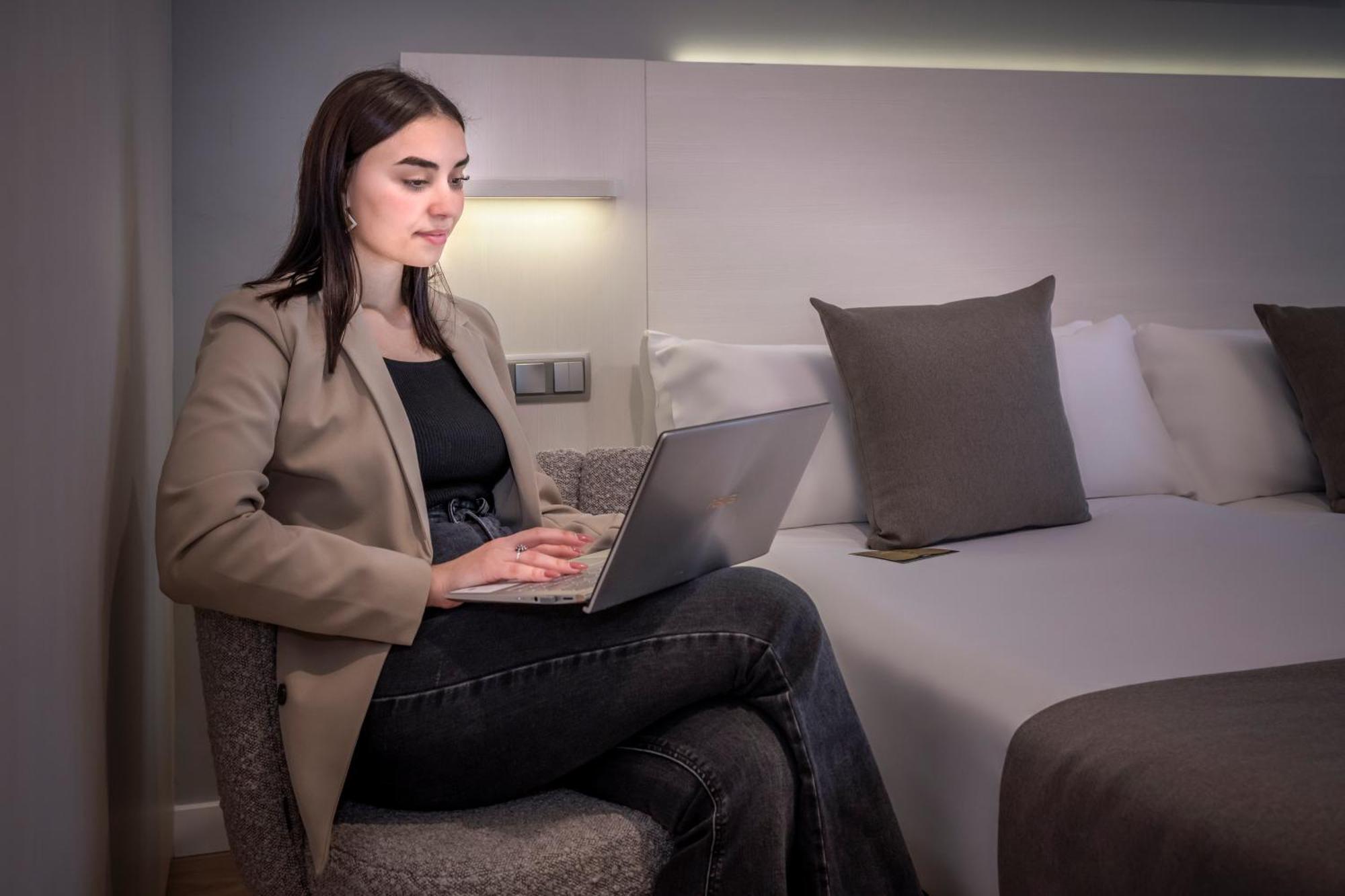 Serhs Carlit Boutique Hotel Barcelona Zewnętrze zdjęcie