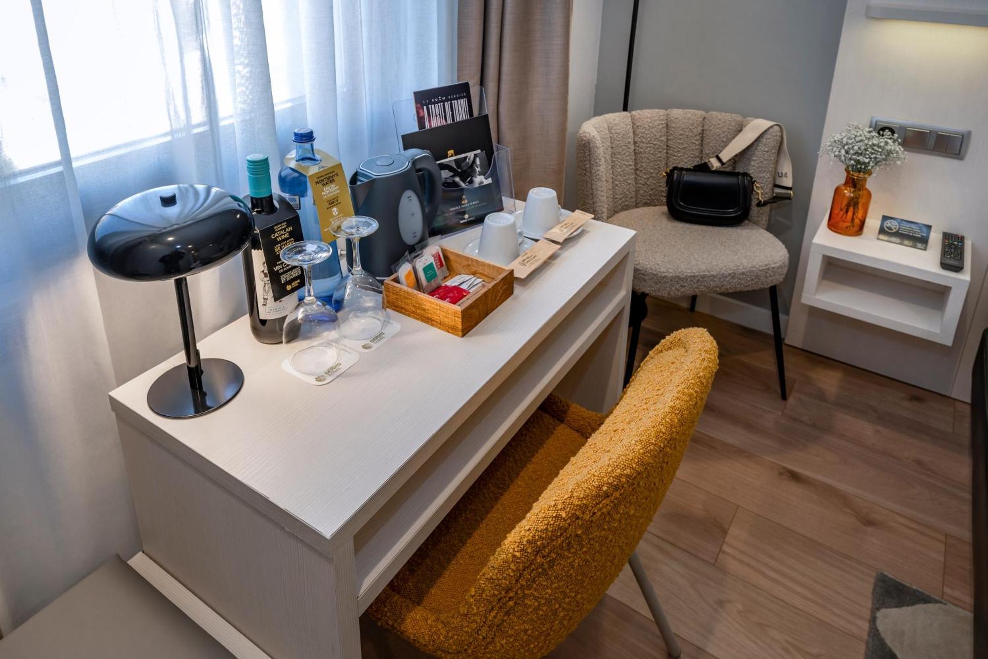 Serhs Carlit Boutique Hotel Barcelona Zewnętrze zdjęcie